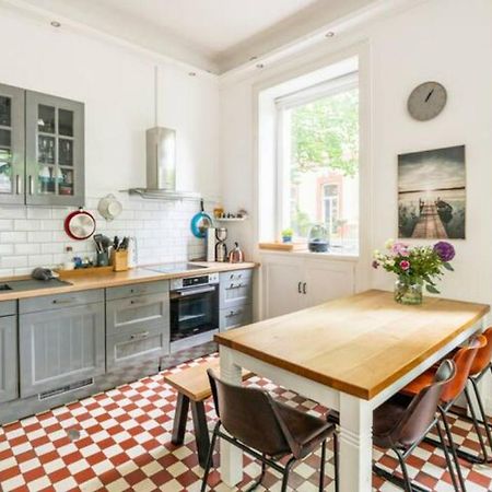 Grosszuegige 185M2-Altbauwohnung In Bestlage 7Zimmer-2Baeder-2Kuechen-2Wcs Hamburg-Harburg Buitenkant foto