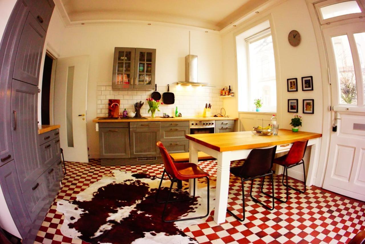 Grosszuegige 185M2-Altbauwohnung In Bestlage 7Zimmer-2Baeder-2Kuechen-2Wcs Hamburg-Harburg Buitenkant foto