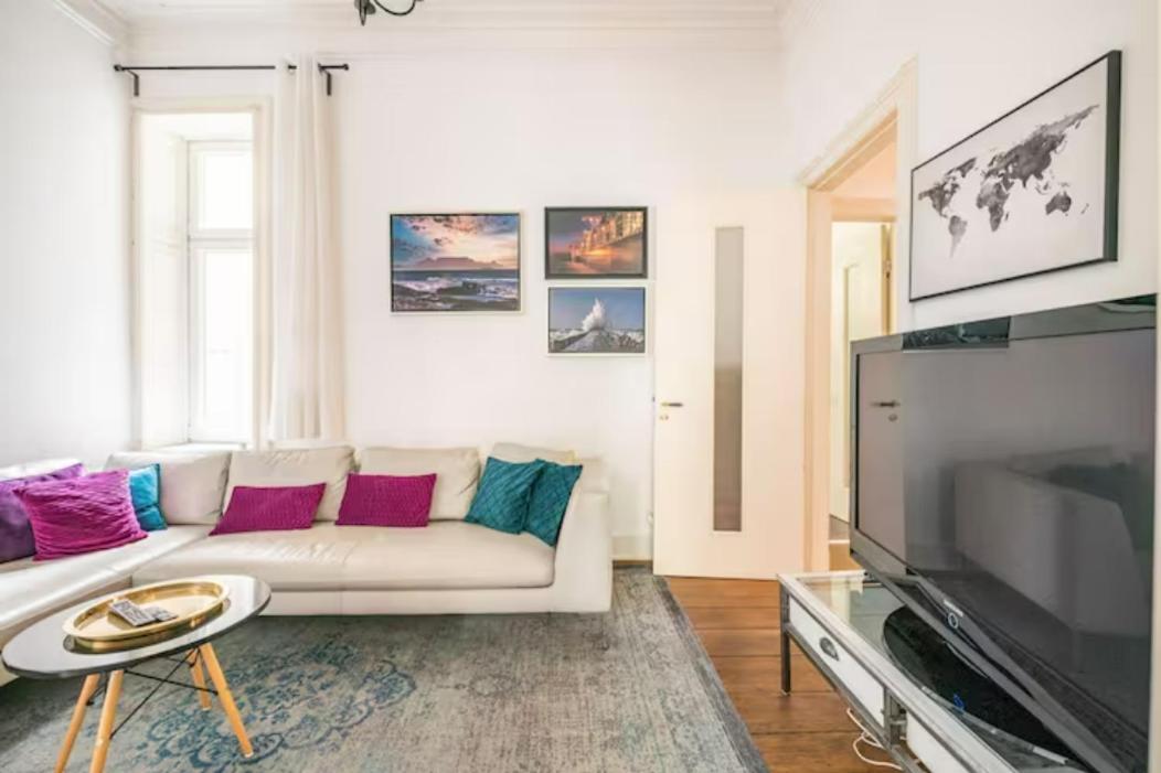 Grosszuegige 185M2-Altbauwohnung In Bestlage 7Zimmer-2Baeder-2Kuechen-2Wcs Hamburg-Harburg Buitenkant foto
