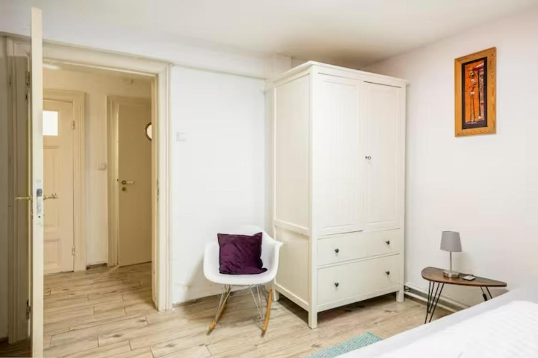 Grosszuegige 185M2-Altbauwohnung In Bestlage 7Zimmer-2Baeder-2Kuechen-2Wcs Hamburg-Harburg Buitenkant foto